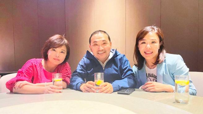 侯友宜日前出手协调北市港湖区国民党立委初选，北市议员游淑慧大方礼让同党议员李彦秀选立委，侯友宜则公开感谢两人愿团结齐心合作。（图／翻摄自游淑慧脸书）