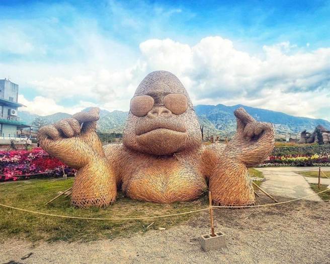 花莲县观光处提报「把农废变绿金—富里稻草艺术季」角逐交通部观光局「观光亮点奖」。（花莲县政府提供／王志伟花莲传真）