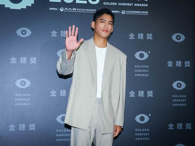 朱轩洋担任「第45届金穗奖颁奖典礼」颁奖嘉宾。（粘耿豪摄）