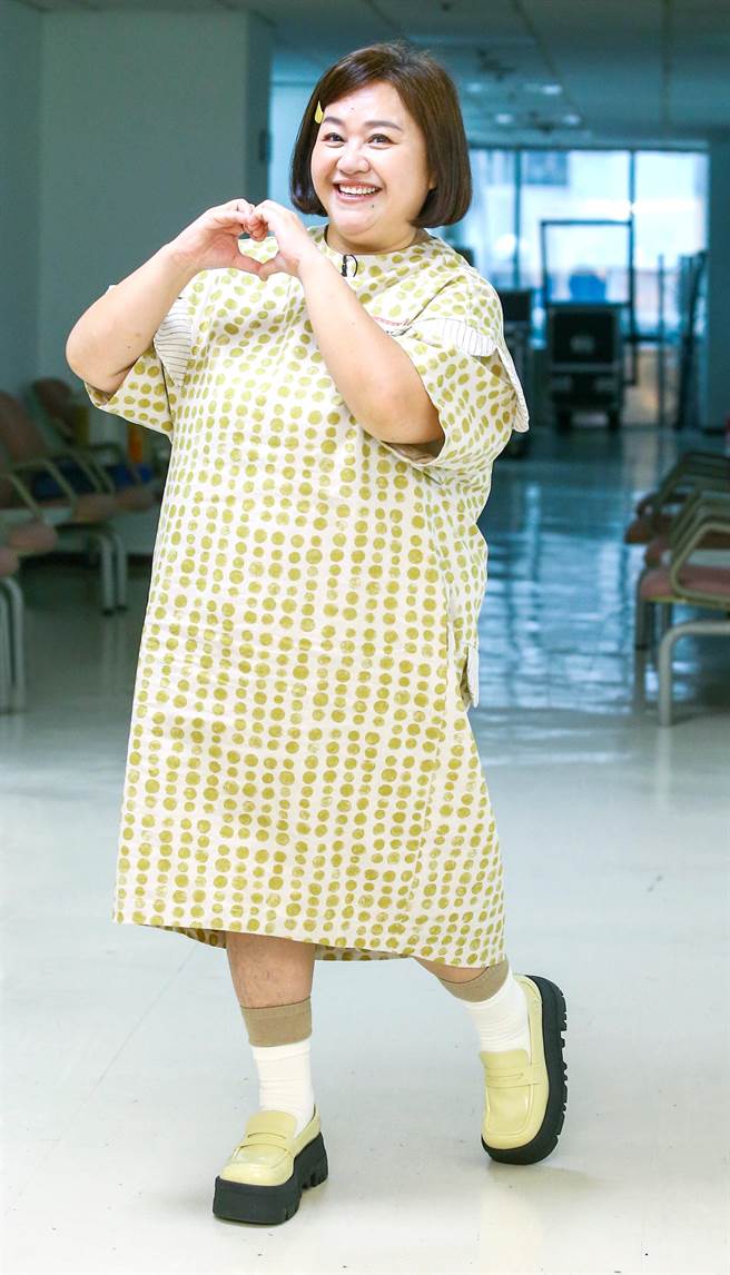 锺欣凌戏剧不断。（粘耿豪摄）