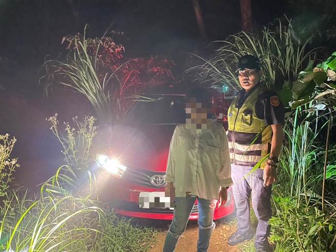 员警从过往经验推断出女子们受困地点。（警方提供／李京升苗栗传真）