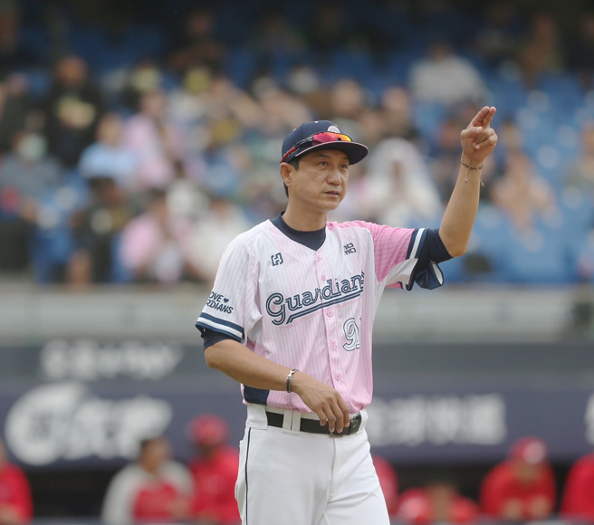 富邦悍将总教练丘昌荣。（陈怡诚摄）