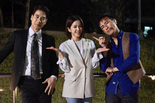 苏晏霈周旋在翁家明、傅子纯之间。（民视提供）