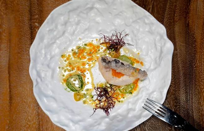 「海之味水族餐厅」90％以上的海鲜均来自经过认证的渔场，对环境的影响小。 (陈韵萍摄)