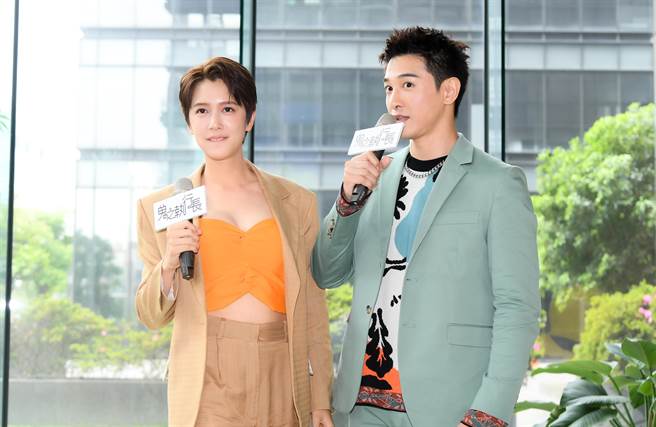 私交甚笃的张立昂、刘奕儿再合作新剧《鬼之执行长》。（三立提供）