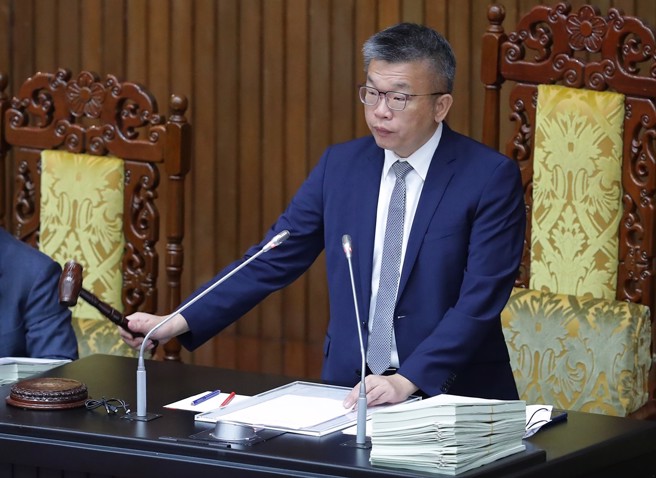 诈团当心了！拘禁凌虐致死最重判无期徒刑，立院三读通过。（季志翔摄）