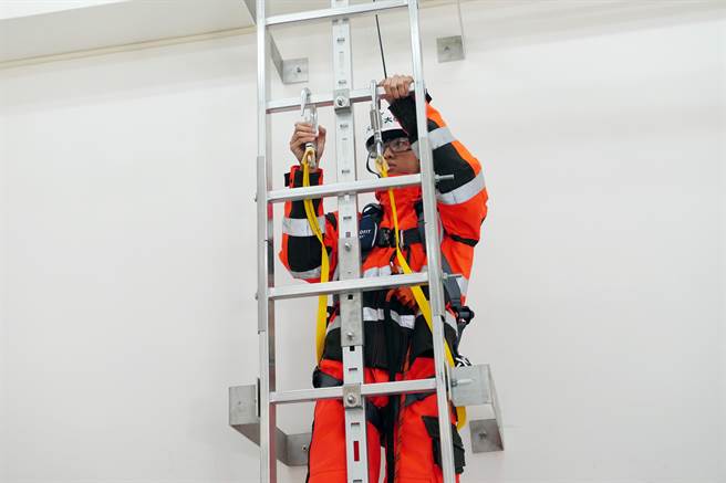 大叶大学风力发电教育与训练中心提供学生练习实务的场域。(大叶大学提供／吴建辉彰化传真)