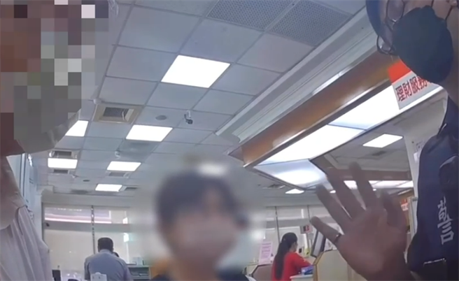 6旬男误信诈骗陷阱。（翻摄照片／高雄洪靖宜传真）