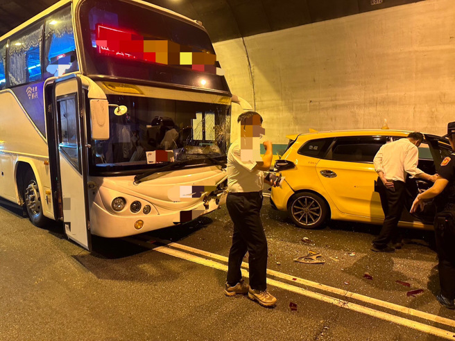 今（16）日07时32分许国道3号北向34.8公里处发生事故。（图／警方提供）