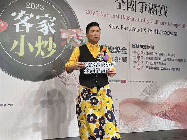 曾国城今出席活动，分享「周休3日」议题。（池宗玲摄）