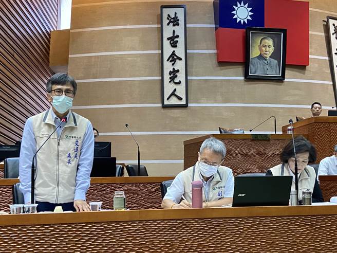 县府回应，加强与交通部公路总局的沟通，全力以专案优先处理。（吴佩蓉摄）