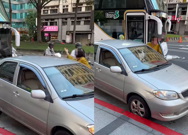 三宝嬷临停红线，导致后方游览车过不去，竟下车挥手示意「你先走啊」。（翻摄自脸书爆料公社）