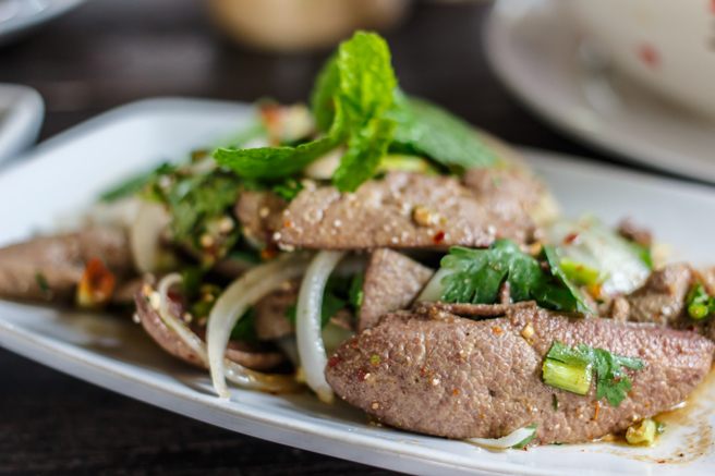 维吉尼亚大学减龄饮食实验的菜单包括猪肝等动物肝臟。（示意图／Shutterstock）