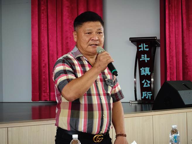 李玄在表示，当时他只是一个老百姓，非公务怎么图利民眾，其他相关人员都没有事情，图利与便民一线之隔。（吴建辉摄）