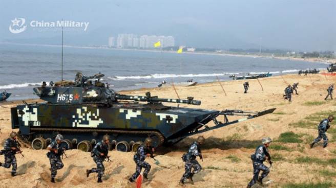 借鉴俄乌战争经验，中共解放军主要将领敦促进一步融合混合战力。（中国军网）