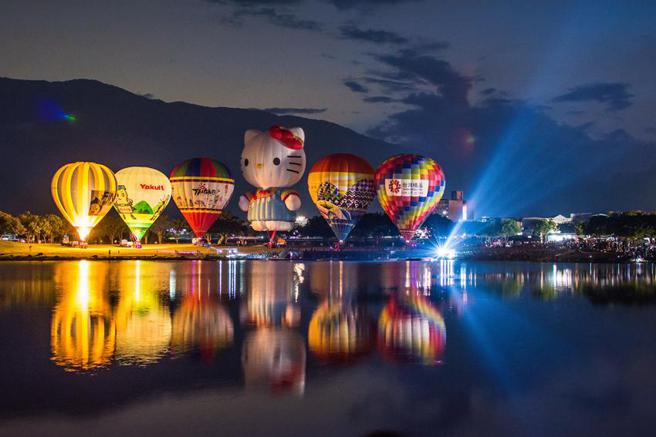 台东热汽球嘉年华6月底登场，光雕音乐会加码700架无人机空中展演。（图／吴家溎）