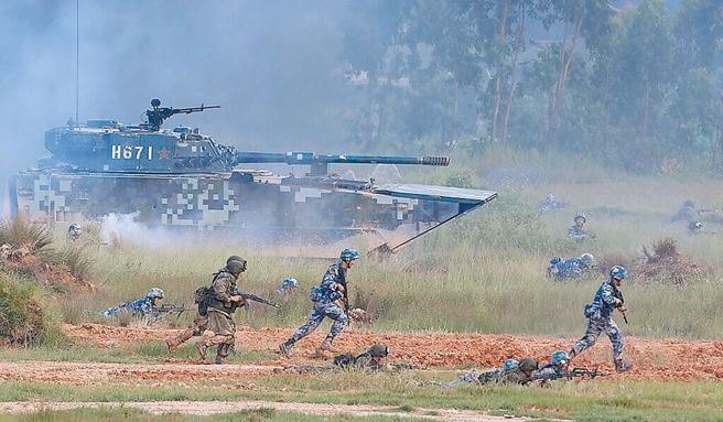 杨永明示警，美国拟提供给台湾5亿额外重大安全援助，认为这是非常大的警讯。（图／中新社）