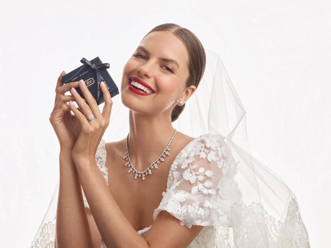 海瑞温斯顿Belle系列钻石戒指，既古典优雅又充满浪漫诗意。(Harry Wisnton提供）