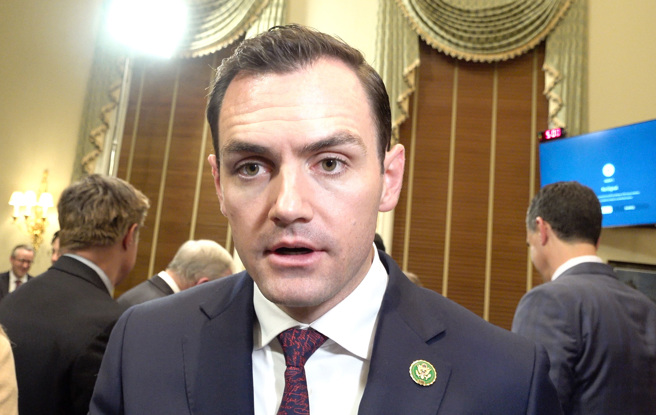 主席盖拉格（Mike Gallagher）。(图/中央社)