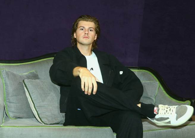 有澳洲「小鲜肉」之称的路儿来台开唱，想吃小笼包、喝高粱尝试道地体验（粘耿豪摄）