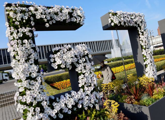 日本主办今年G7峰会地点是将近80年前遭美军投掷原子弹的广岛。图为广岛和平纪念馆外一景。（路透）