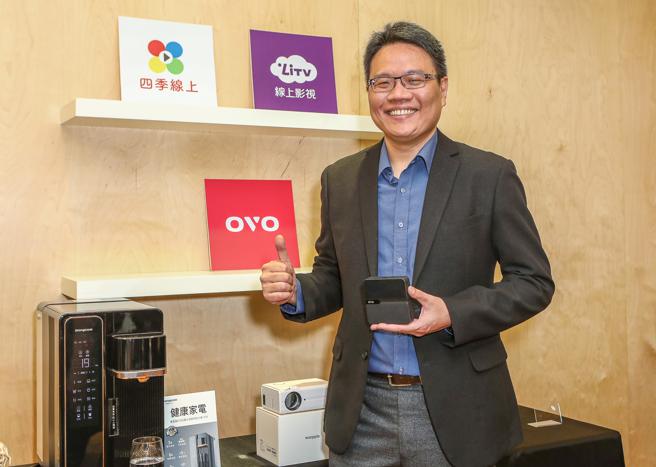 OVO创办人暨执行长吴有顺表示，OVO创立10年来陆续开展四大品牌：OVO、帮康Bongcom、Warpple，以及群募平台嗨嗨盒子 Hihibox，接下来将进军日本、挑战IPO。（OVO提供）