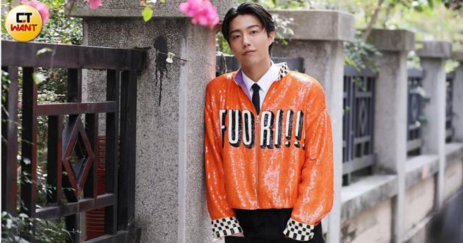 蔡凡熙日前靠着《黑的教育》腹黑高中生一角，获得台北电影奖影帝入围肯定。（图／侯世骏摄）