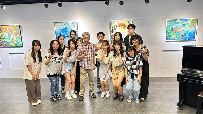 台南应用科技大学美术系进修部112级14名毕业生5月20日至6月2日在台南市中西区卫民街藏风艺文空间举办「夏丘」毕业展。（黄亚梅提供／洪荣志台南报导）