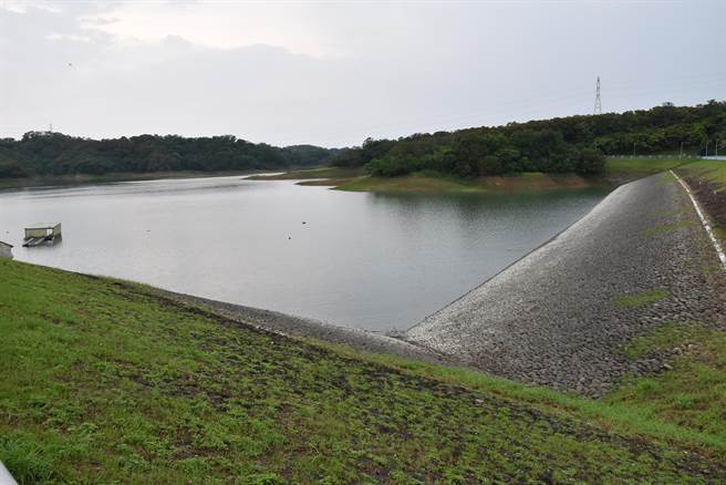 苗栗县头份市永和山水库19日蓄水率已回升至61％。（谢明俊摄）