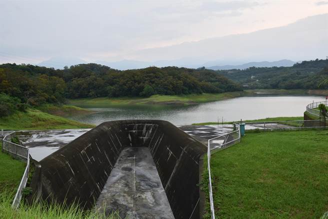 苗栗县头份市永和山水库19日蓄水率已回升至61％。（谢明俊摄）