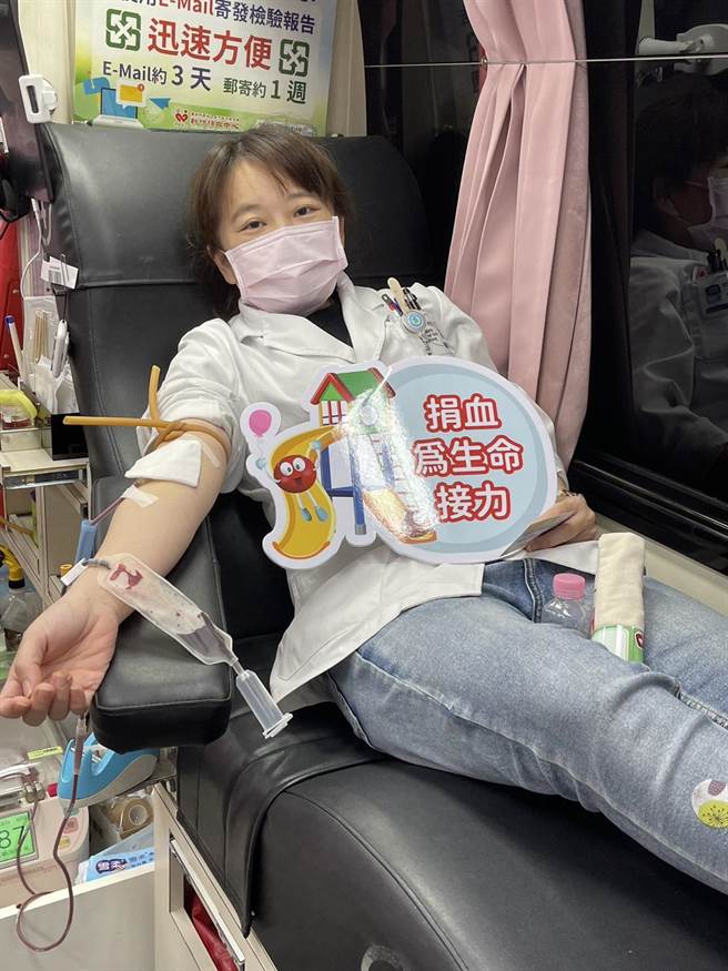 部立苗栗医院19日欢度48周年院庆，院方发起捐血运动。（苗栗医院提供／谢明俊苗栗传真）