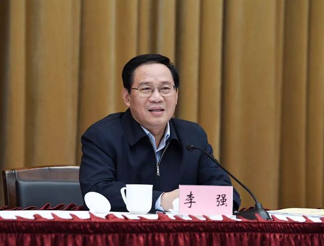 李强主持陆国务院常会落实全大陆统一大市场部署。（大陆央视）