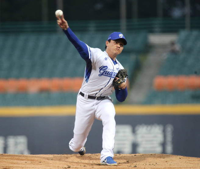 富邦悍将江少庆。（郑任南摄）