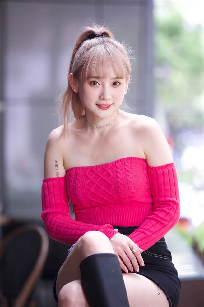 洗菜外表亮丽、个性活泼，人气相当高。（罗永铭摄）