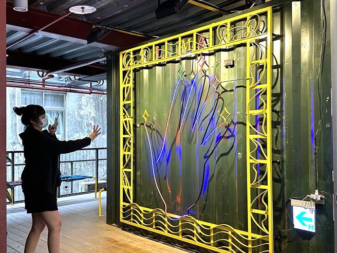 LiMA有艺思今天在台东TTstyle原创馆波浪屋开幕，「LIMA」源于南岛语族共通词汇，代表数字5。（蔡旻妤摄）