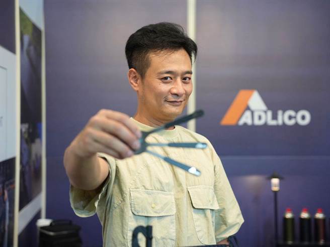 林佑星出席露营品牌，担任一日店长。（林佑星提供）