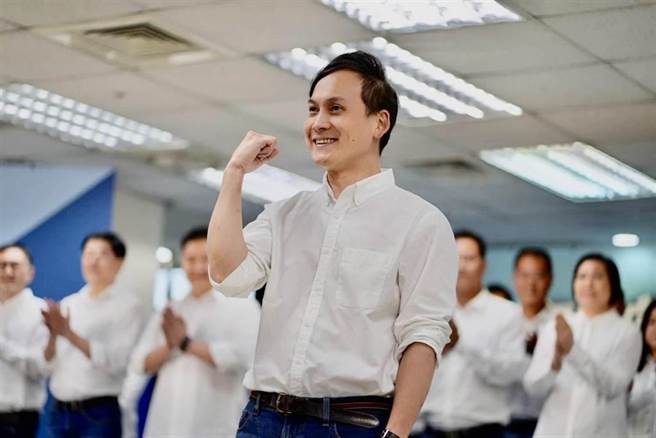 国民党新北市议员叶元之表示，看赖清德在嘉义信赖之友会的发言，看了一肚子火，「赖清德真是大说谎家，嘉义人有这么好骗吗？」（摘自叶元之脸书）