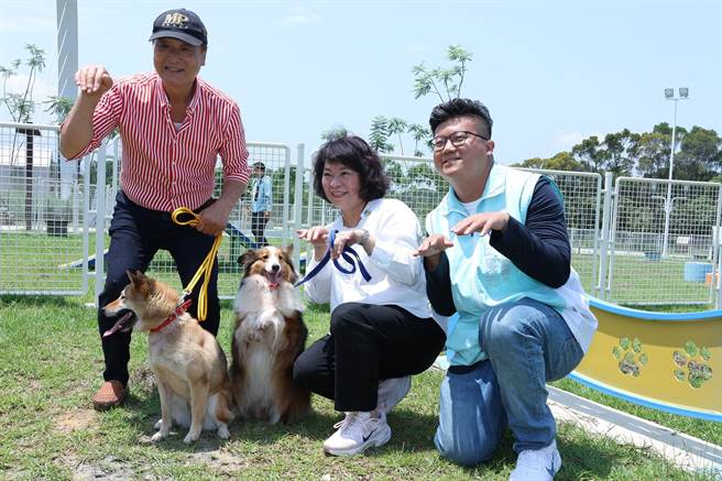 嘉市首座宠物公园在绿映水漾公园启用，市长黄敏惠加码宣布西区宠物公园有望。（廖素慧摄）
