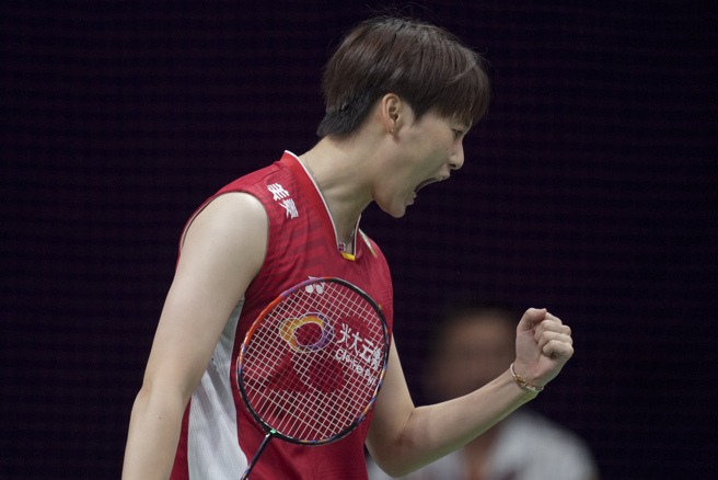 陈雨菲在苏迪曼杯着中国大陆夺冠。（美联社）