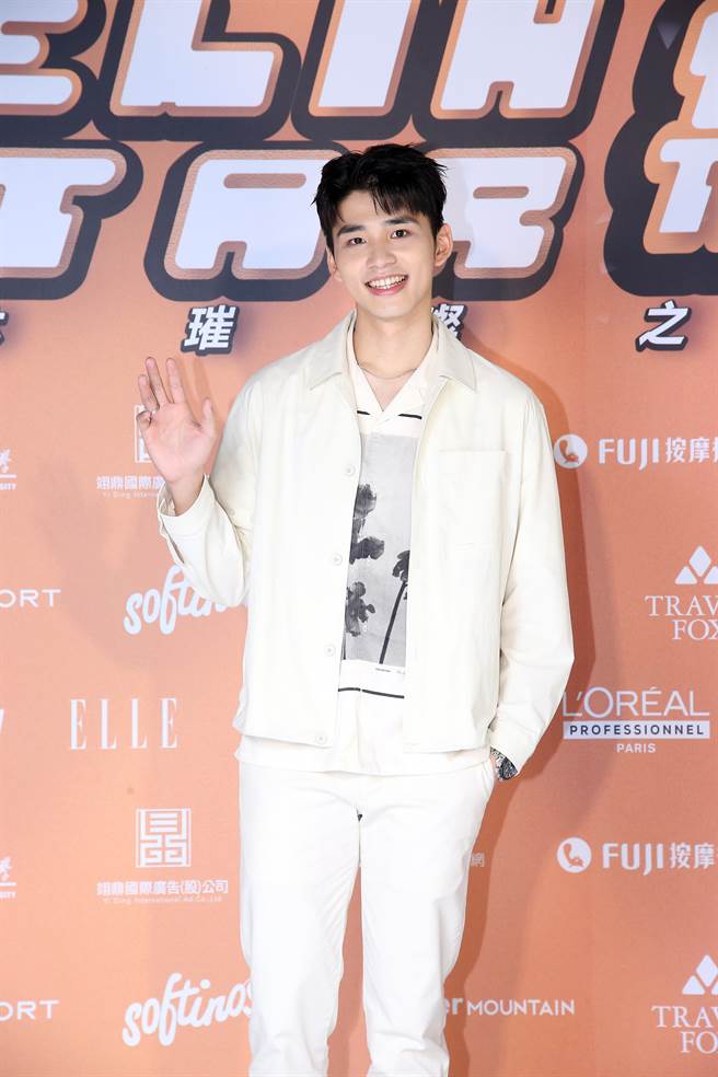 王品澔是第8届璀璨之星「模特儿组」冠军。（伊林娱乐提供）
