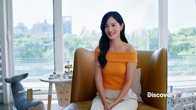 《从台湾看未来：儿童健康 》Janet发现疫情期间小朋友待在室内还是有过敏问题。（Discovery频道提供）