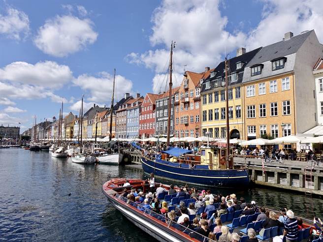夏秋是欧洲最美丽的季节，世邦旅游TTE旅展期间提供最高第2人省1.2万元的优惠。（世邦旅游提供）