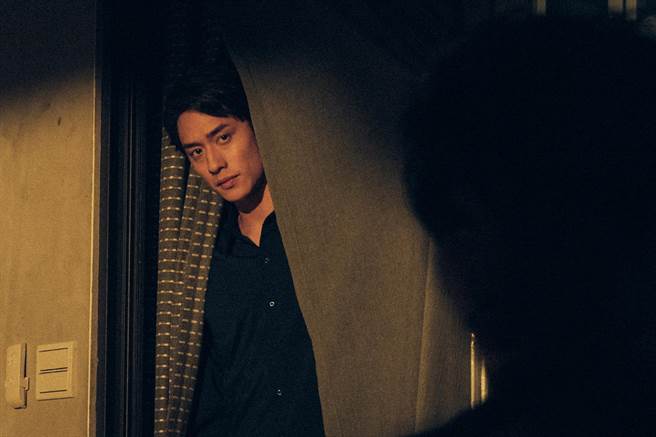 香港演员刘俊谦将与许玮宁有许多精彩对手戏。（Netflix提供）