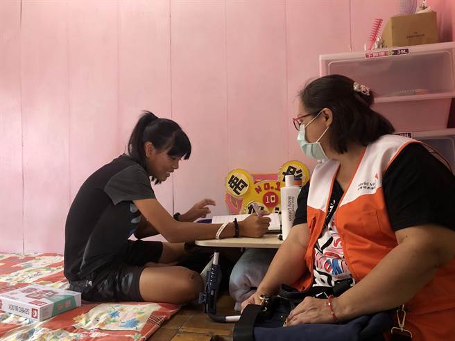 潘禹彤从2015年就接受台湾世界展望会资助，社工长期陪伴。（台湾世界展望会提供／王志伟花莲传真）