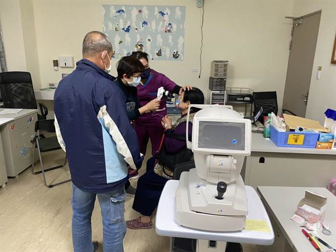 大武乡卫生所眼科专科门诊，自108年7月开办至112年4月共计服务972人次。(台东县政府提供／萧嘉蕙台东传真)