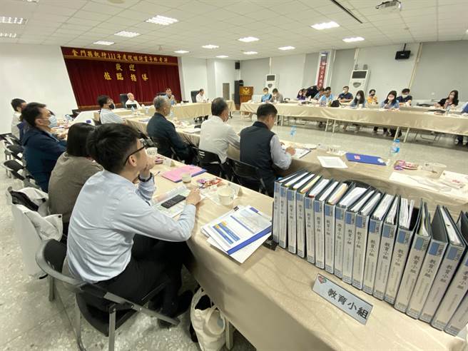 交通部道安委员会抵金考评「2022年度院颁道路交通秩序与交通安全改进方案」之执行成果。(于家麒摄)