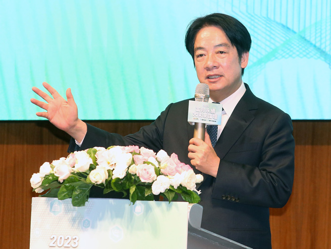 找诸罗山人看风水，赖清德竞选总部：诸罗山人不请自来。副总统赖清德。（范扬光摄）