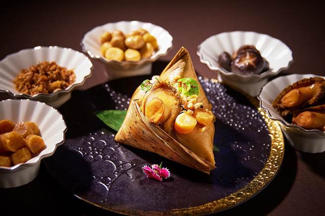  特制的松露酱更增添粽子独特风味。（JR东日本大饭店台北提供）