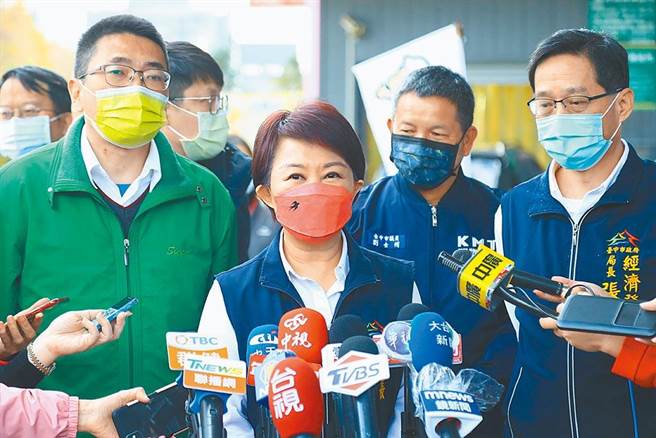 去年中央松绑日本福岛食品，台中市长卢秀燕当时表示，「中央开放、地方严守、重视民意、把关食安」，比照莱猪方式严格查验。（本报资料照）