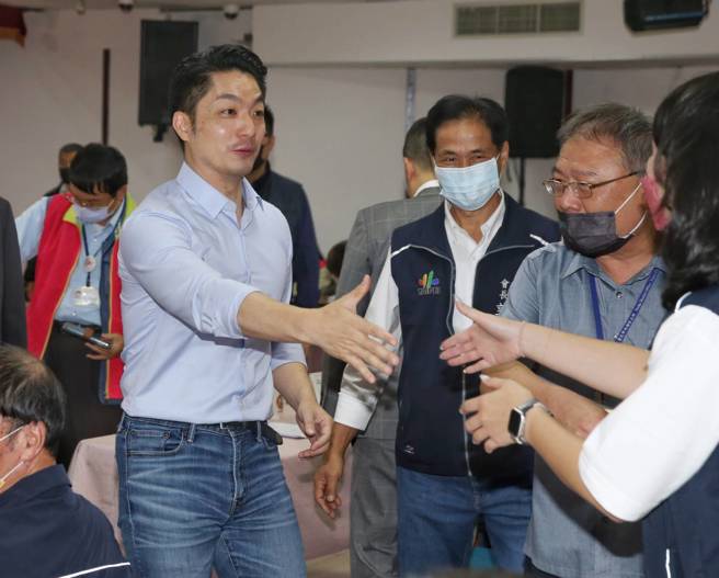 台北市长蒋万安24日出席内湖区「市长与里长有约」。（ 王英豪摄）